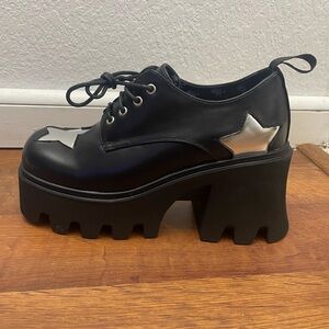 Moda Swear Jar Chunky Black and Silver Star Platform Shoes